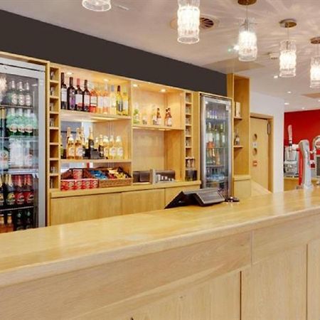 Travelodge Swansea Central Ngoại thất bức ảnh